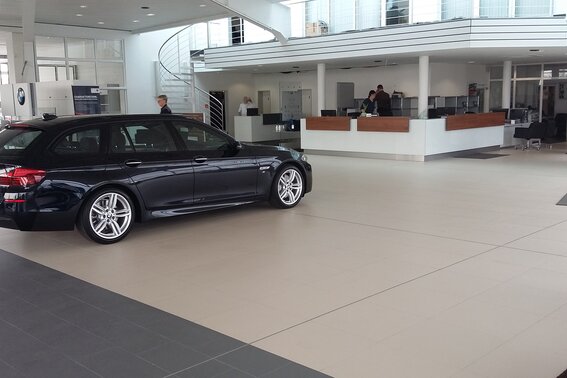 Objektbild Autohaus IndorTec FLEXBONE Objektbild Autohaus IndorTec FLEXBONE